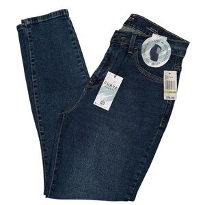 CURVE APPEAL High Rise Essential Skinny Jeans Size 4